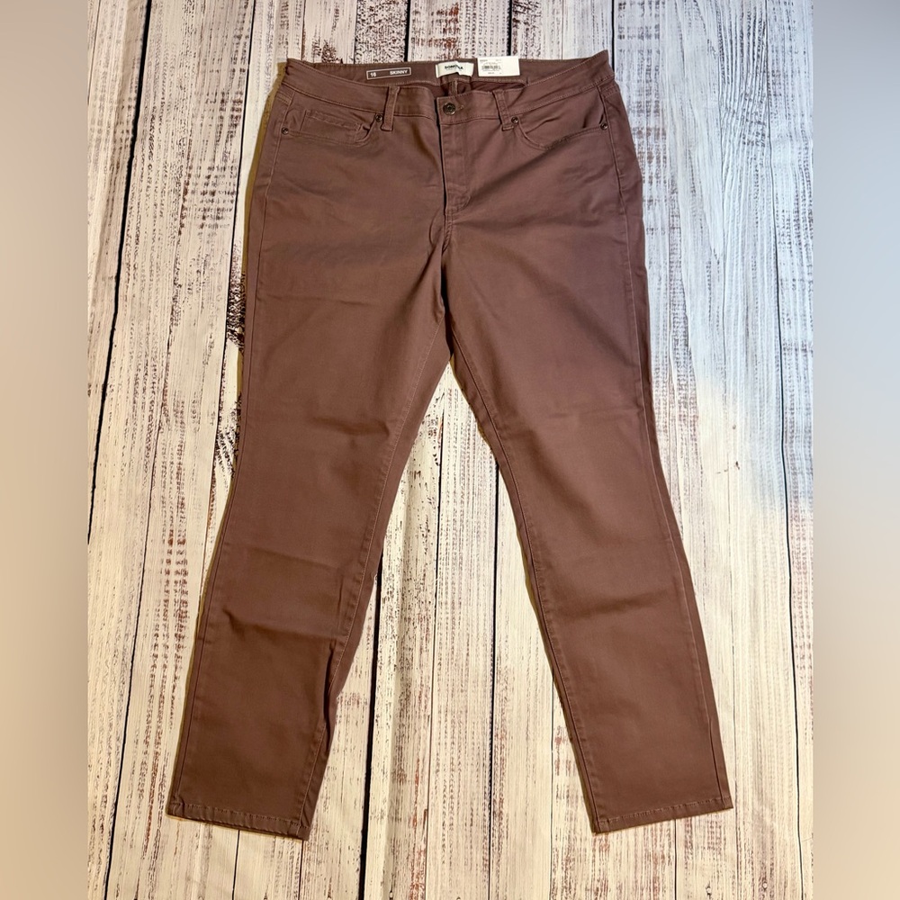 NWT Women’s Sonoma Super Soft Stretch Skinny Jeans Plum sz 16